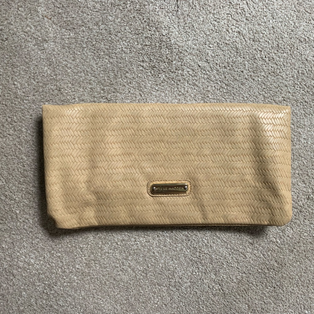 steve madden clutch